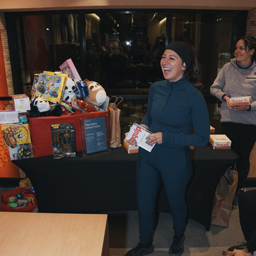 Monday Night Run Club Toy Drive photo 4