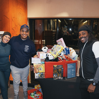 Monday Night Run Club Toy Drive photo 6